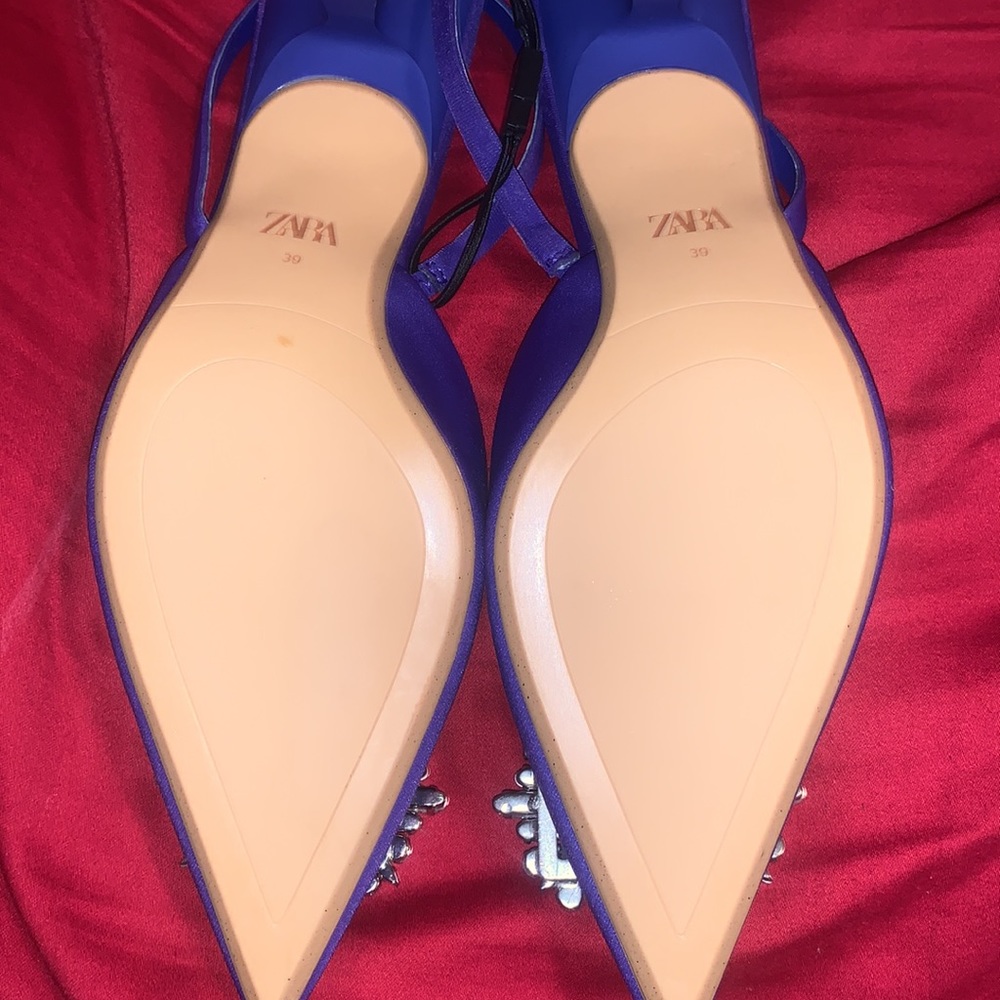 Zara Purple Heels with Silver Embellishment - Picture 3 of 5